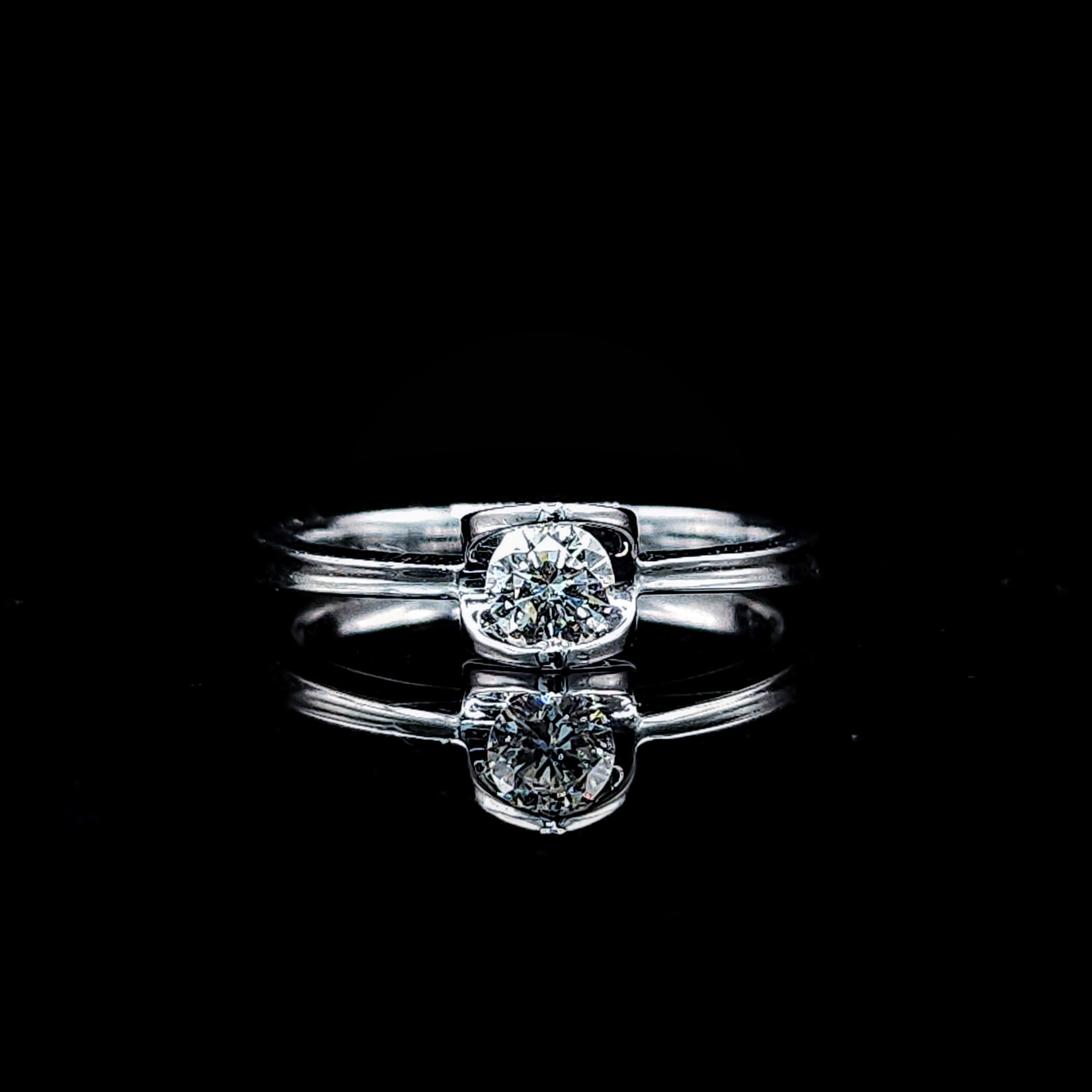 全新18K白金【單粒23份鑽石】戒指