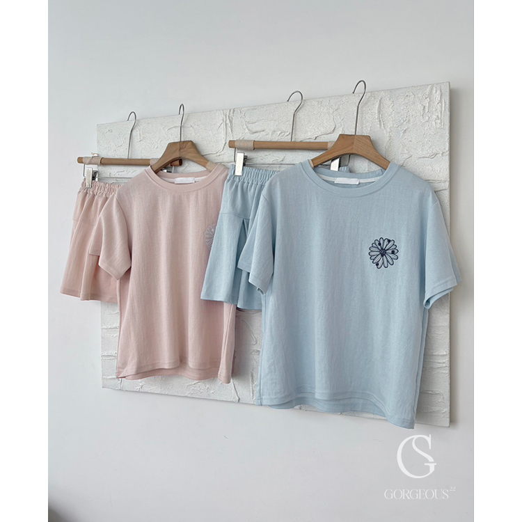 A134「波斯花花⼆分之⼀套裝」