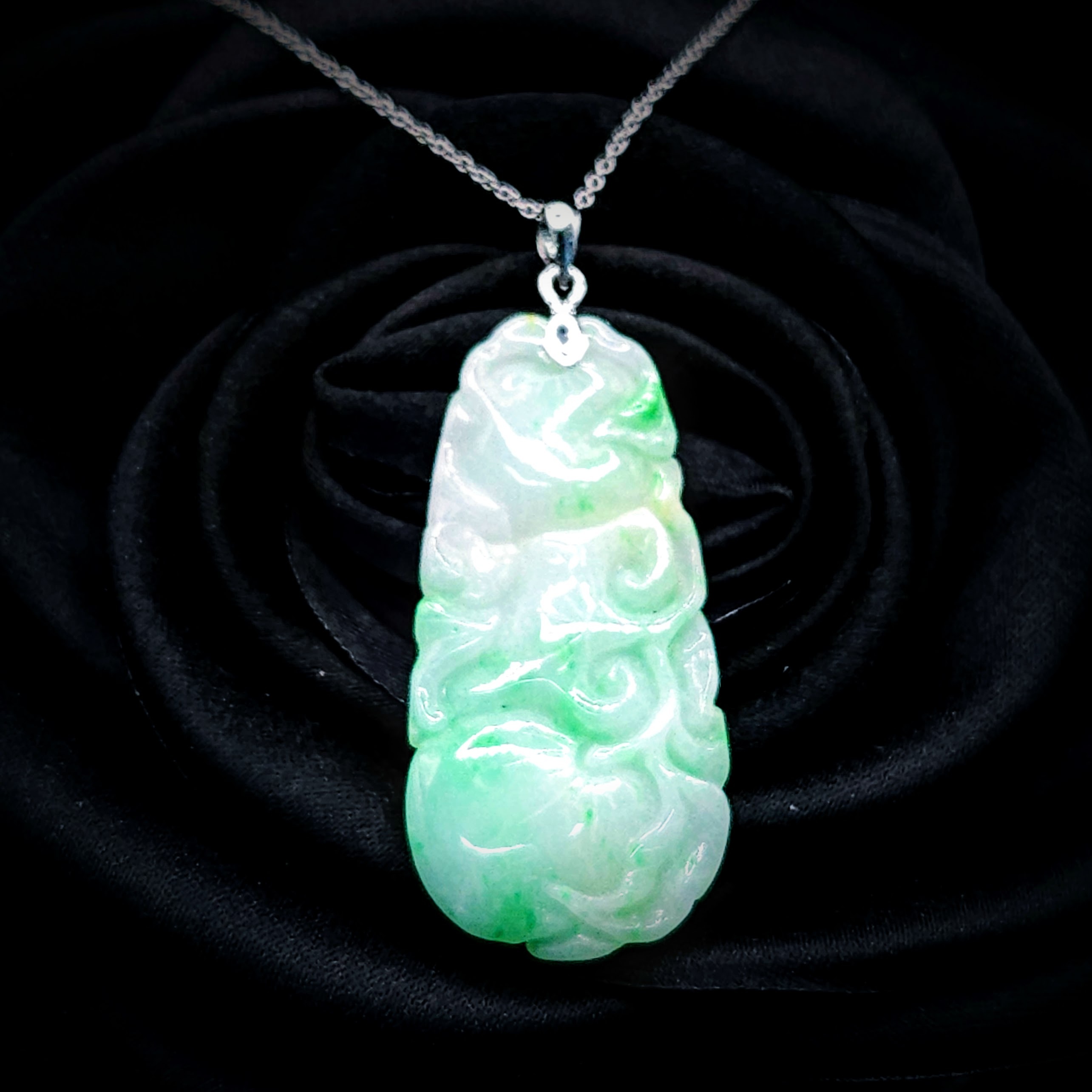 全新18K白金翡翠玉吊咀