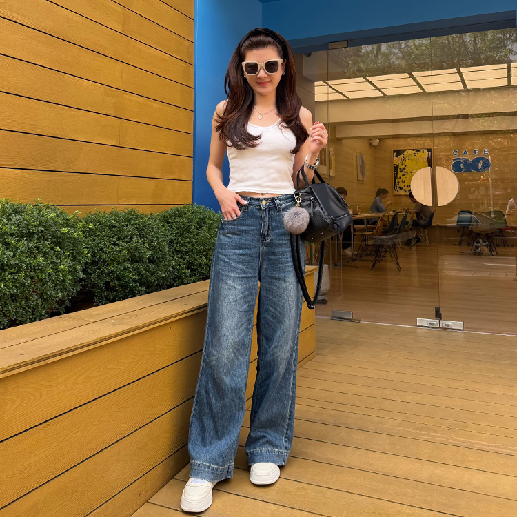 超顯瘦刷色牛仔寬褲