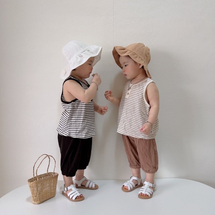 正韓夏MORAN 嫩嬰小童兩色條紋背心套裝