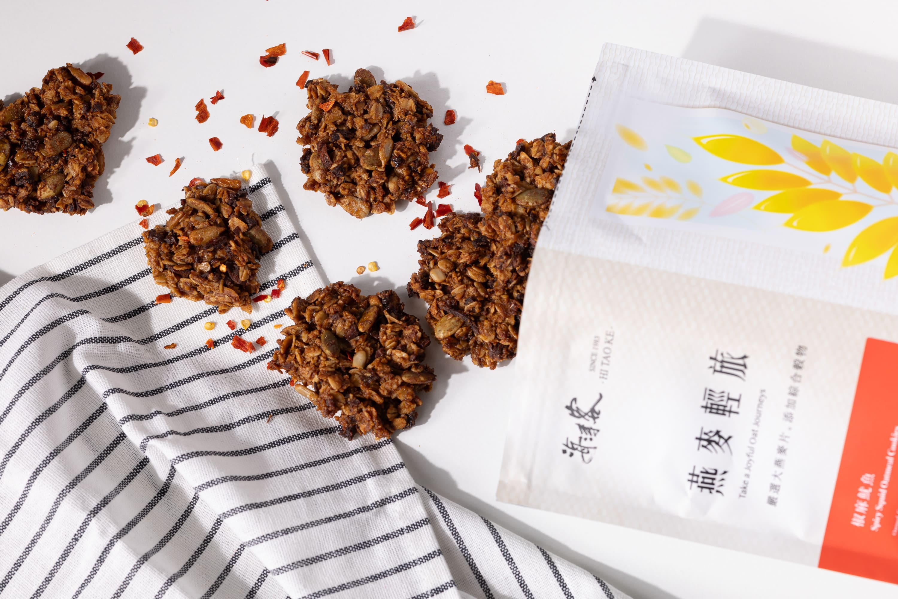 海濤客椒麻魷魚燕麥餅嚴選大燕麥片、綜合穀物，適合上班團購