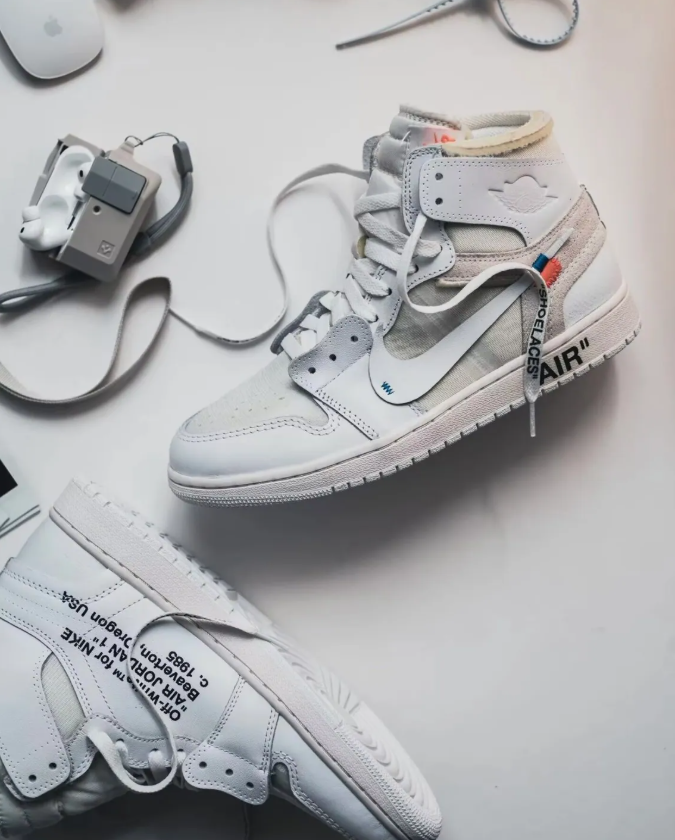 V.A.A. x Air Jordan 1 High OG "Alaska" 冰川白 Off-White AA3834-100