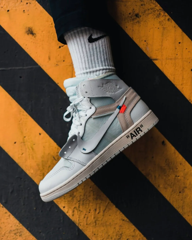 V.A.A. x Air Jordan 1 High OG "Alaska" 冰川白 Off-White AA3834-100