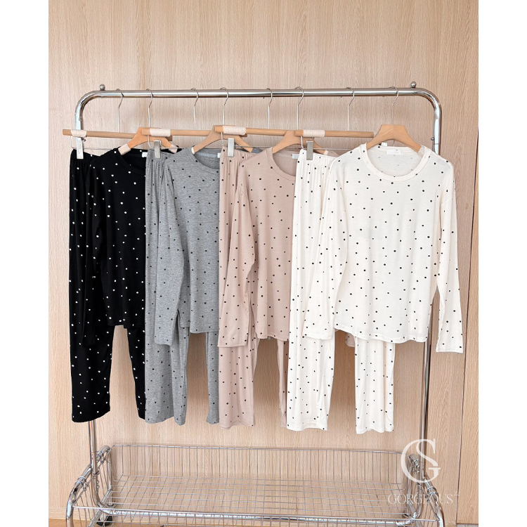 A40「珍珠奶茶啵點莫代爾睡⾐組」