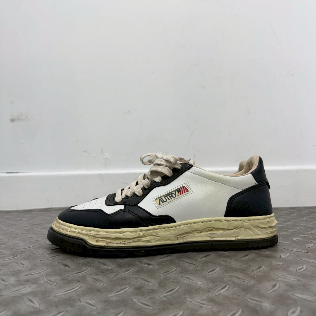 Autry x Maison Mihara Yasuhiro Medalist Low Super Vintage SIZE 27.5CM