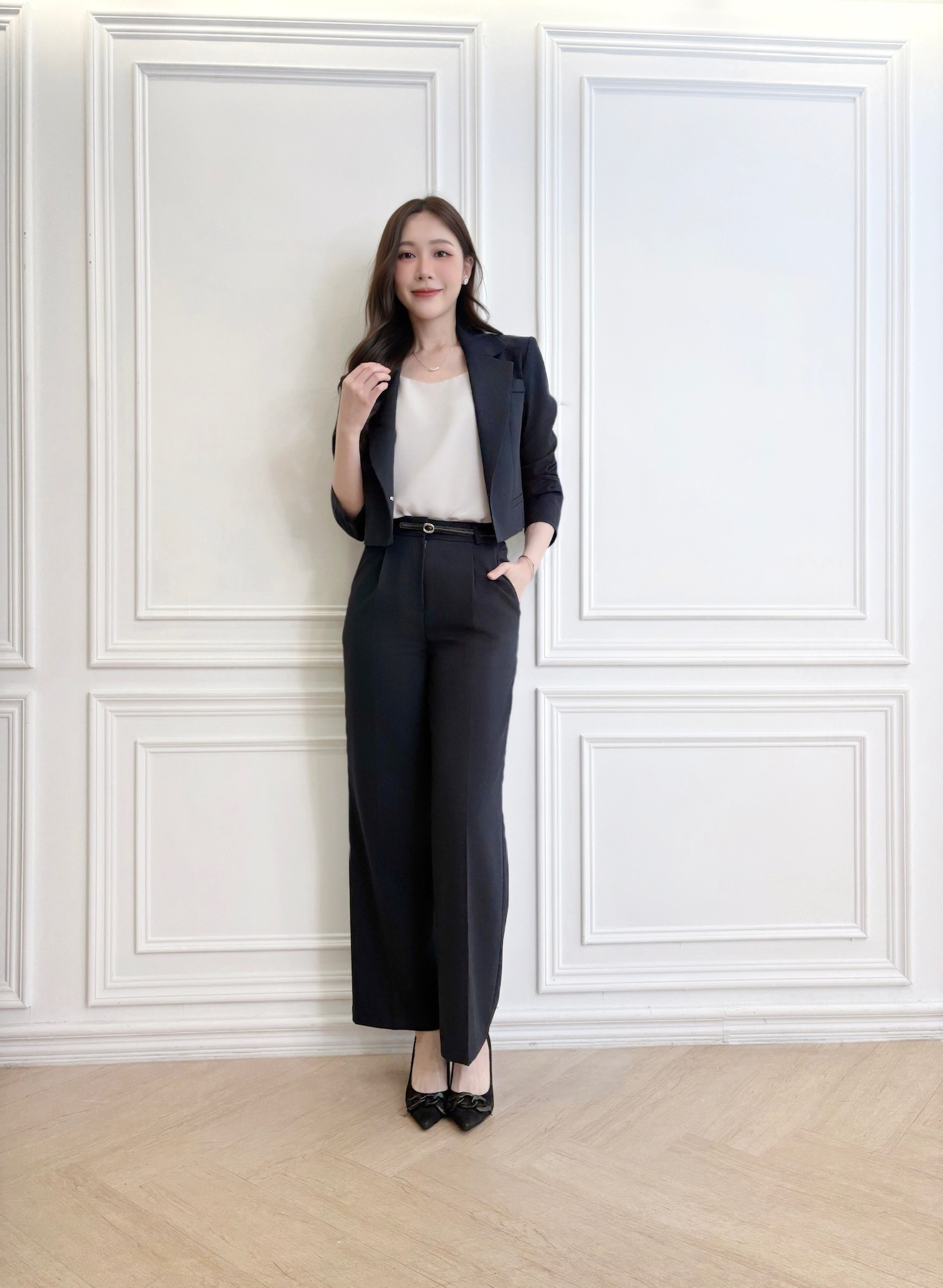 率性俐落☕️織紋短版後繫帶套裝