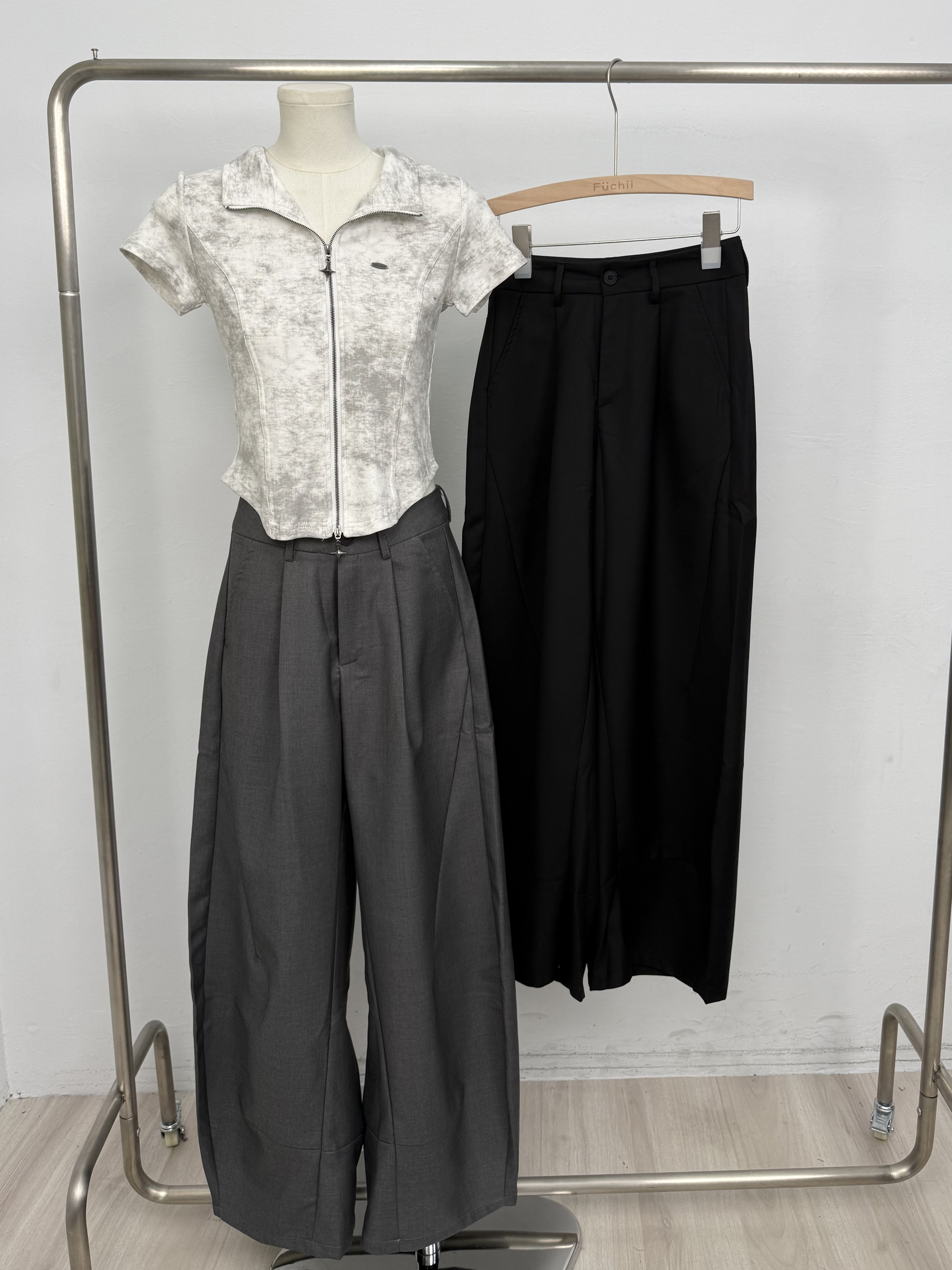 NEW 後雙口袋百搭西裝彎刀褲