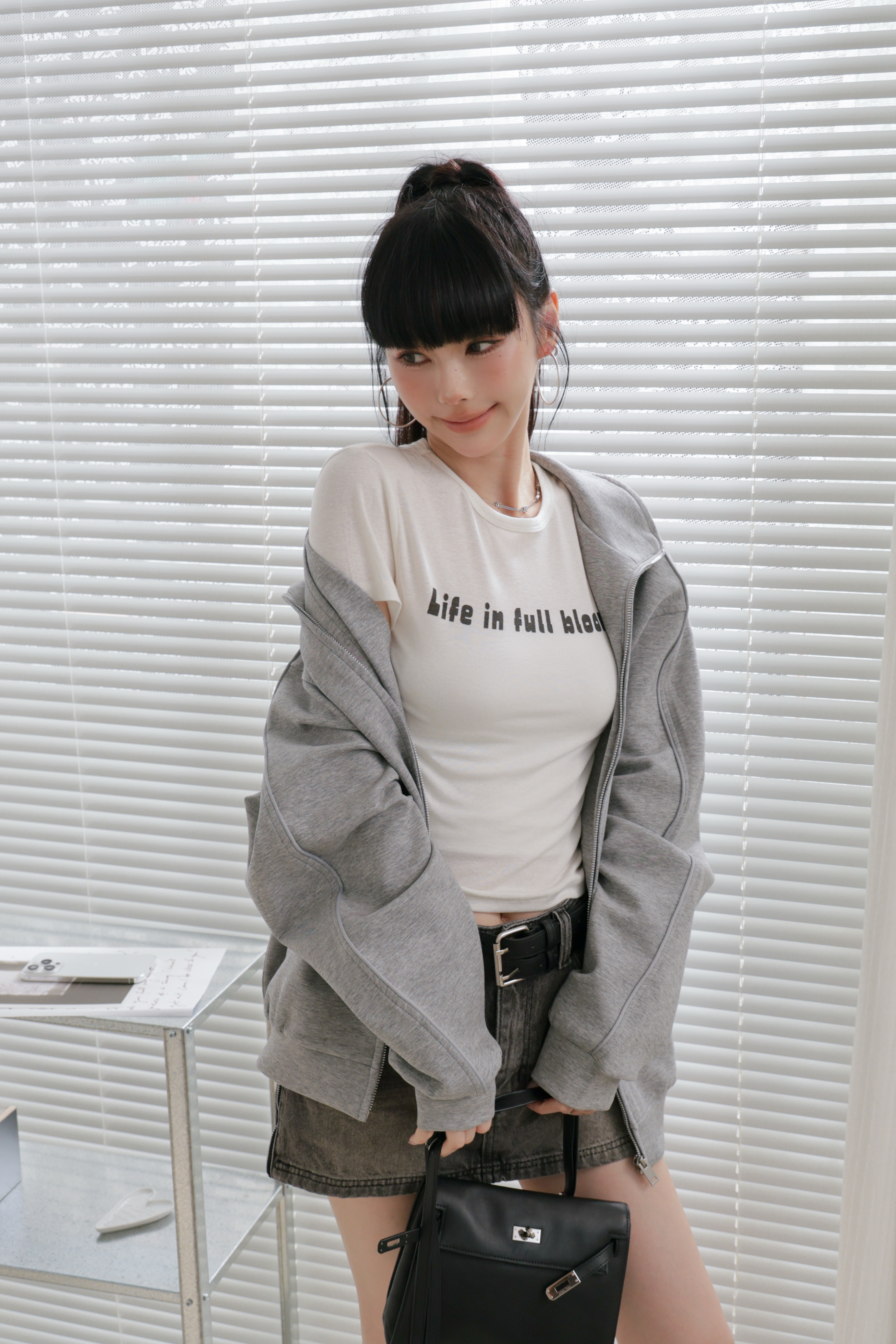 Life Bloom簡約字母短T P31