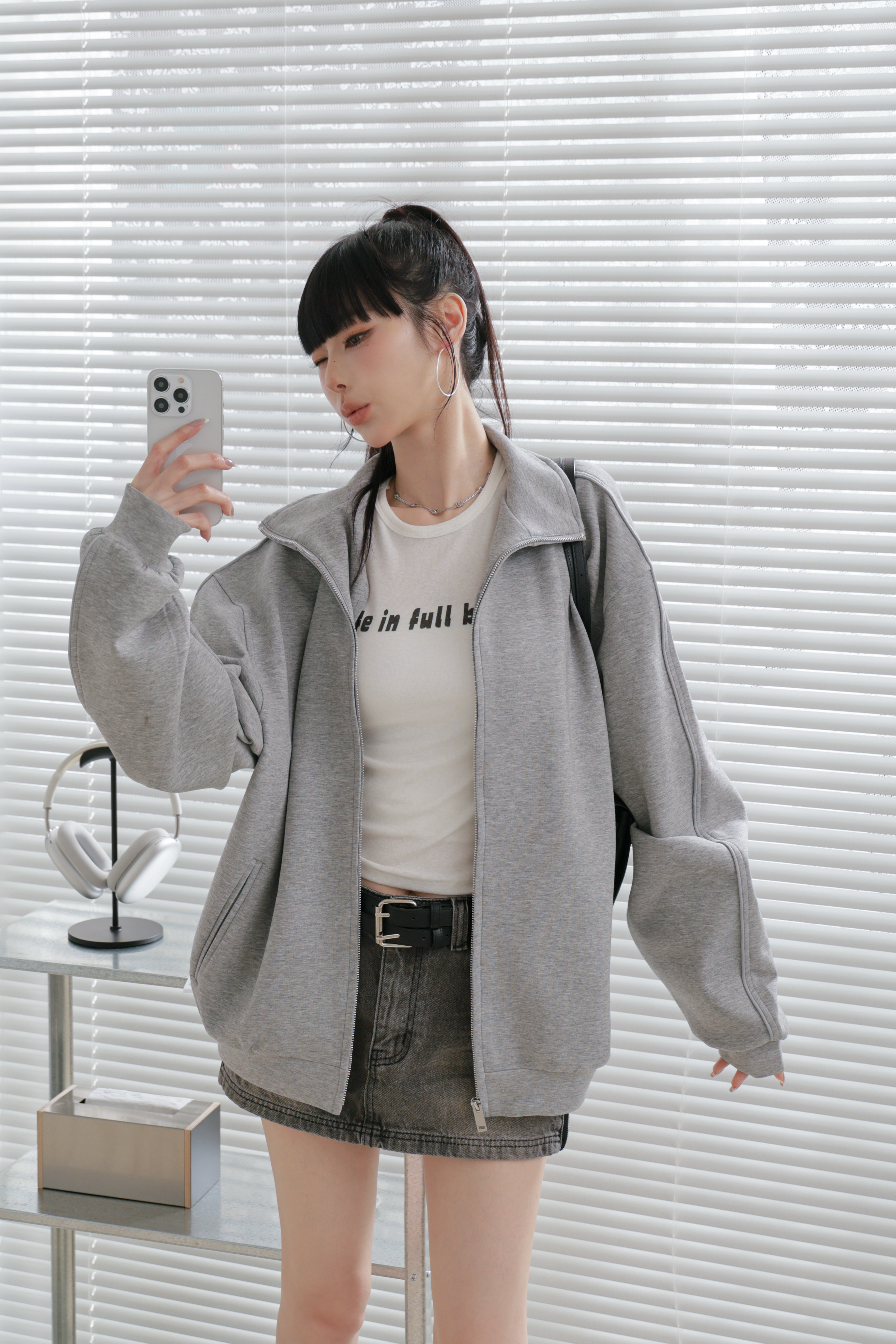 寬寬大大無領拉鍊外套 P18