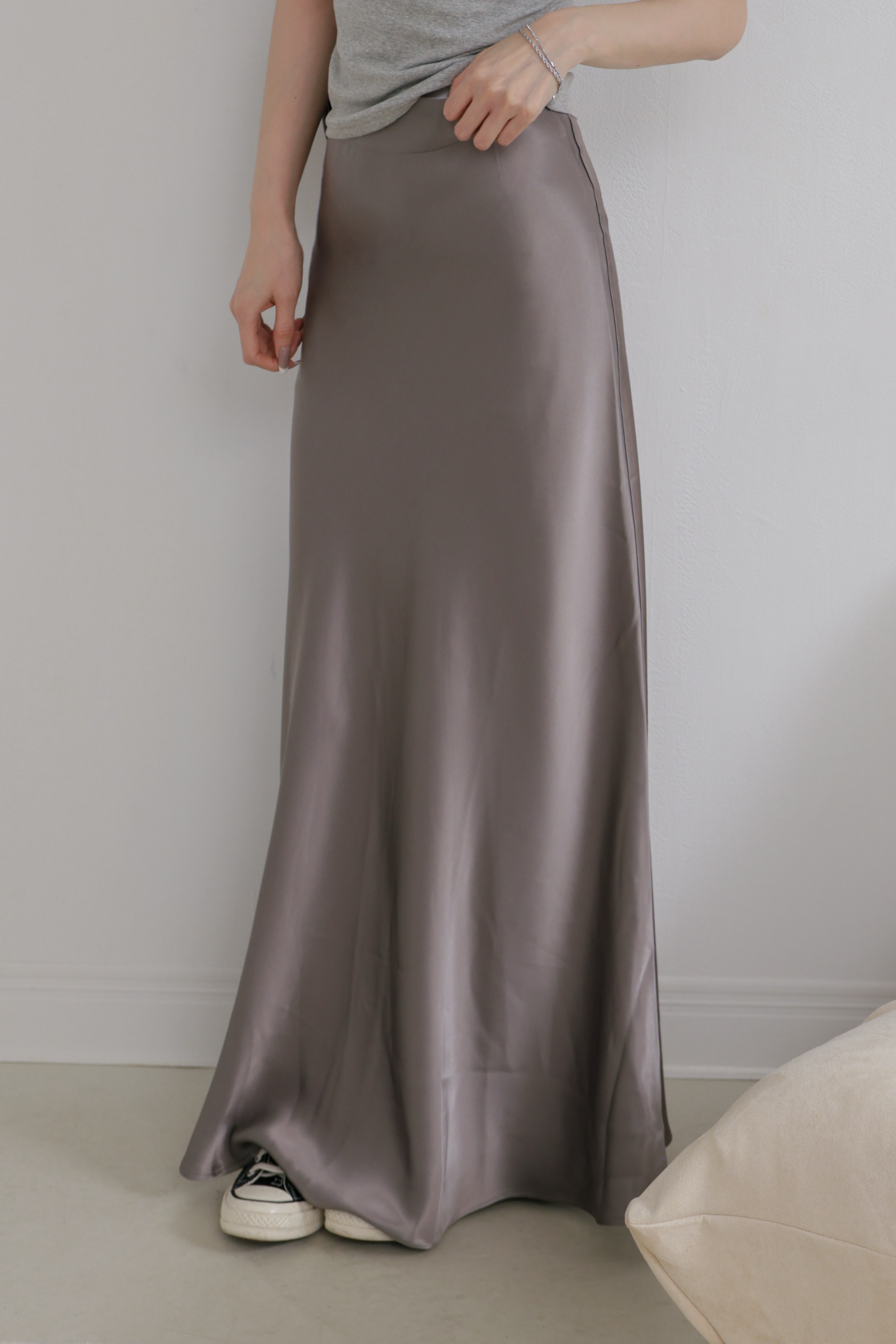 本次必收高級緞面魚尾裙 P32