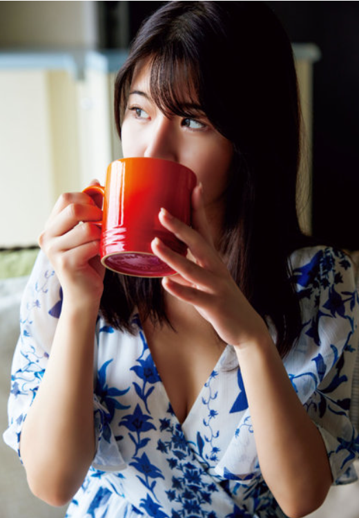 「R18.Japan」「預購」naturally 坂井美桜写真集 寫真集