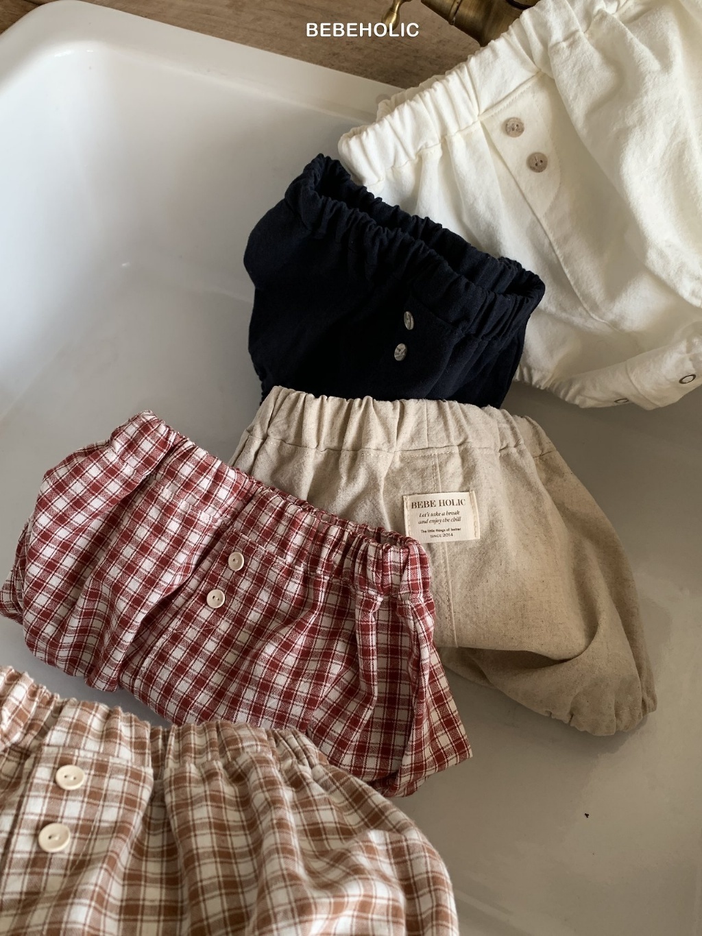 正韓夏bebeholic 嫩嬰五色格紋/素色包屁褲
