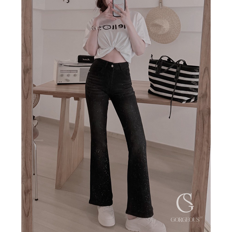 A211「關注 100 閃粉纖⼥⽜仔褲」