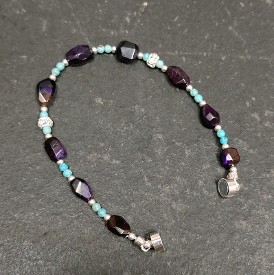 0402gz56--舒俱來-SJL495帝王紫隨型綠鬆手鏈（B16）