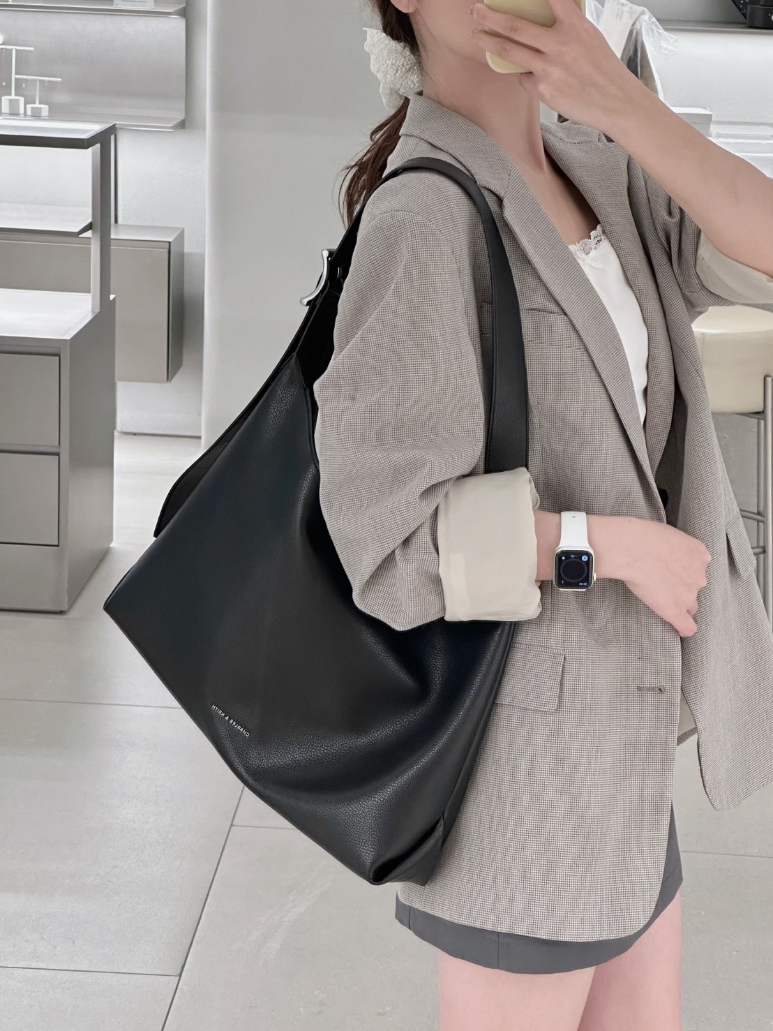 CHARLES & KEITH 小CK 手提 托特包 淺米色 黑色