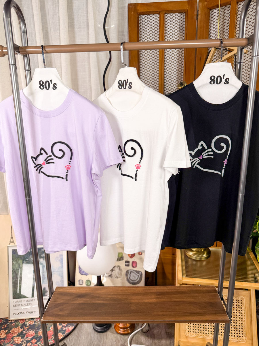 【多買多優惠】【3-7/4滿$1000送禮物】貓貓刺繡．COTTON料TOP【不設退換】