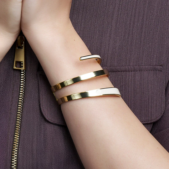 1BU0407-194 [BANGLEUP] Tara Cuff Bracelet Sand White #BUP22-TAR-MAIS03 (EU)