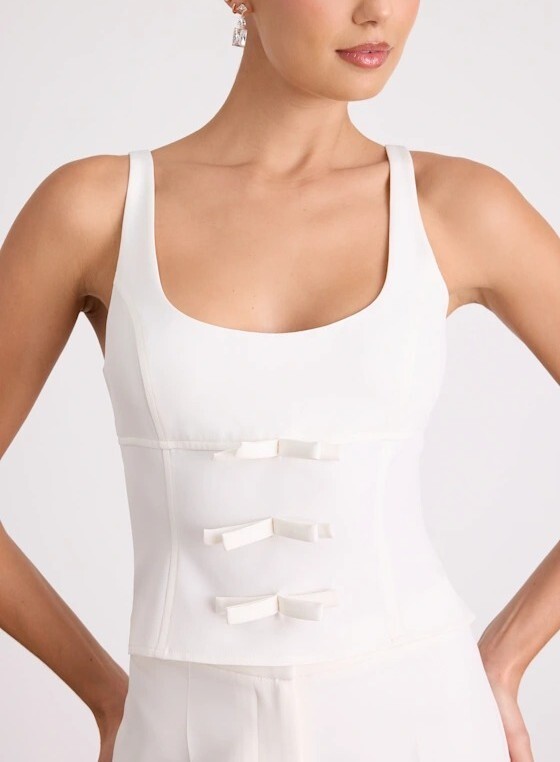 White Bow白色蝴蝶結上衣