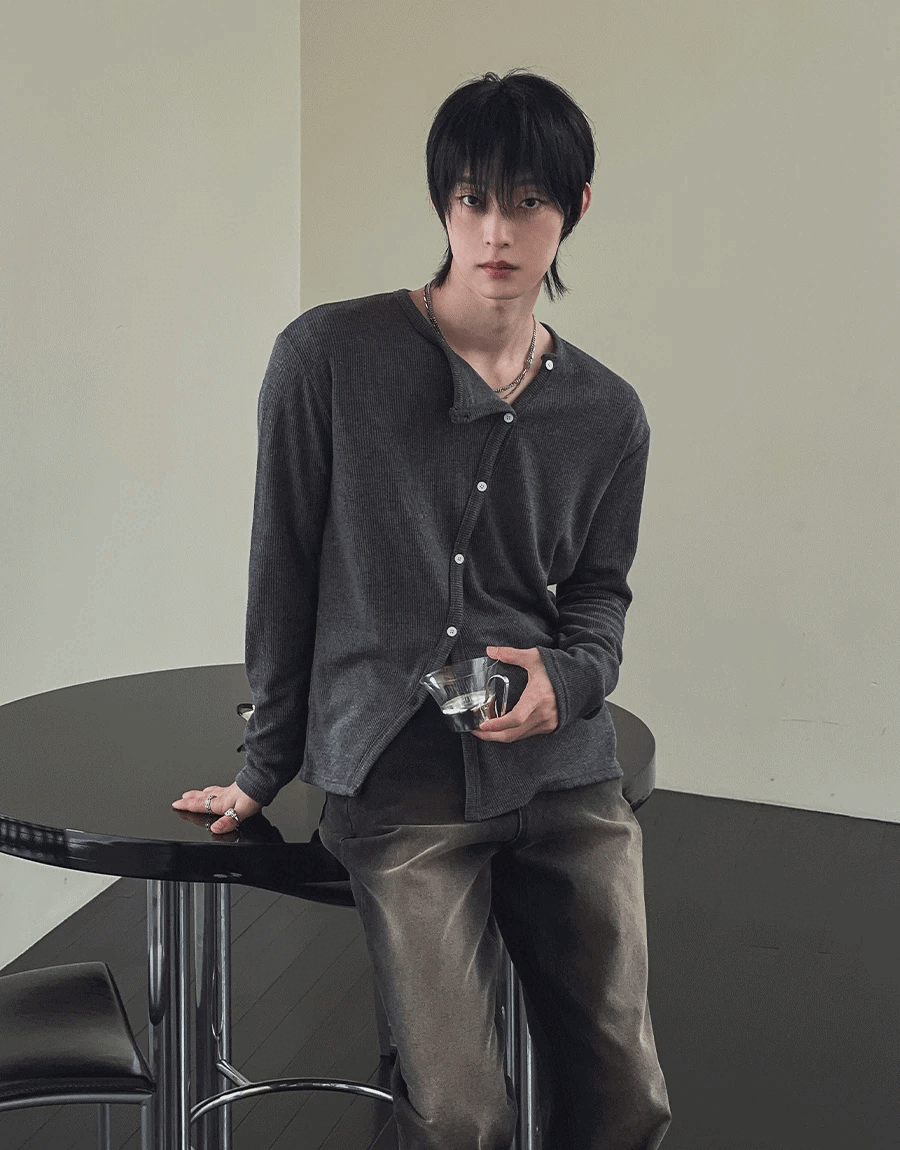 斜扣肌肉開襟衫