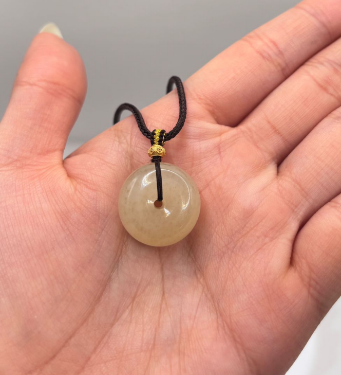 AB260402-K30--19*10+金乾坤玉平安扣(預計5月尾到貨)(只限尖沙咀門市自取不包郵)（一物一證書）