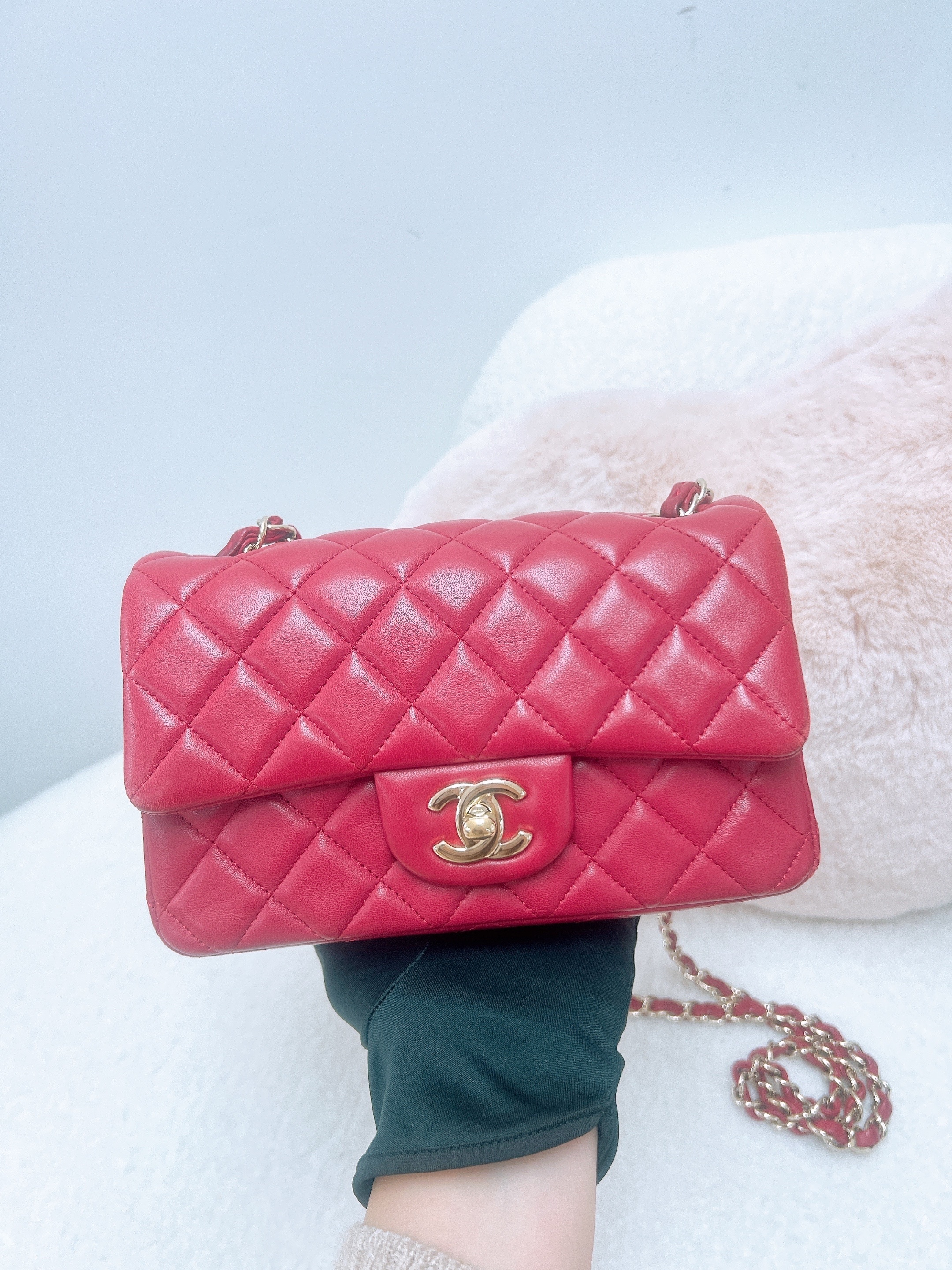 Chanel mini classic flap cf 20 (red/ GHW)