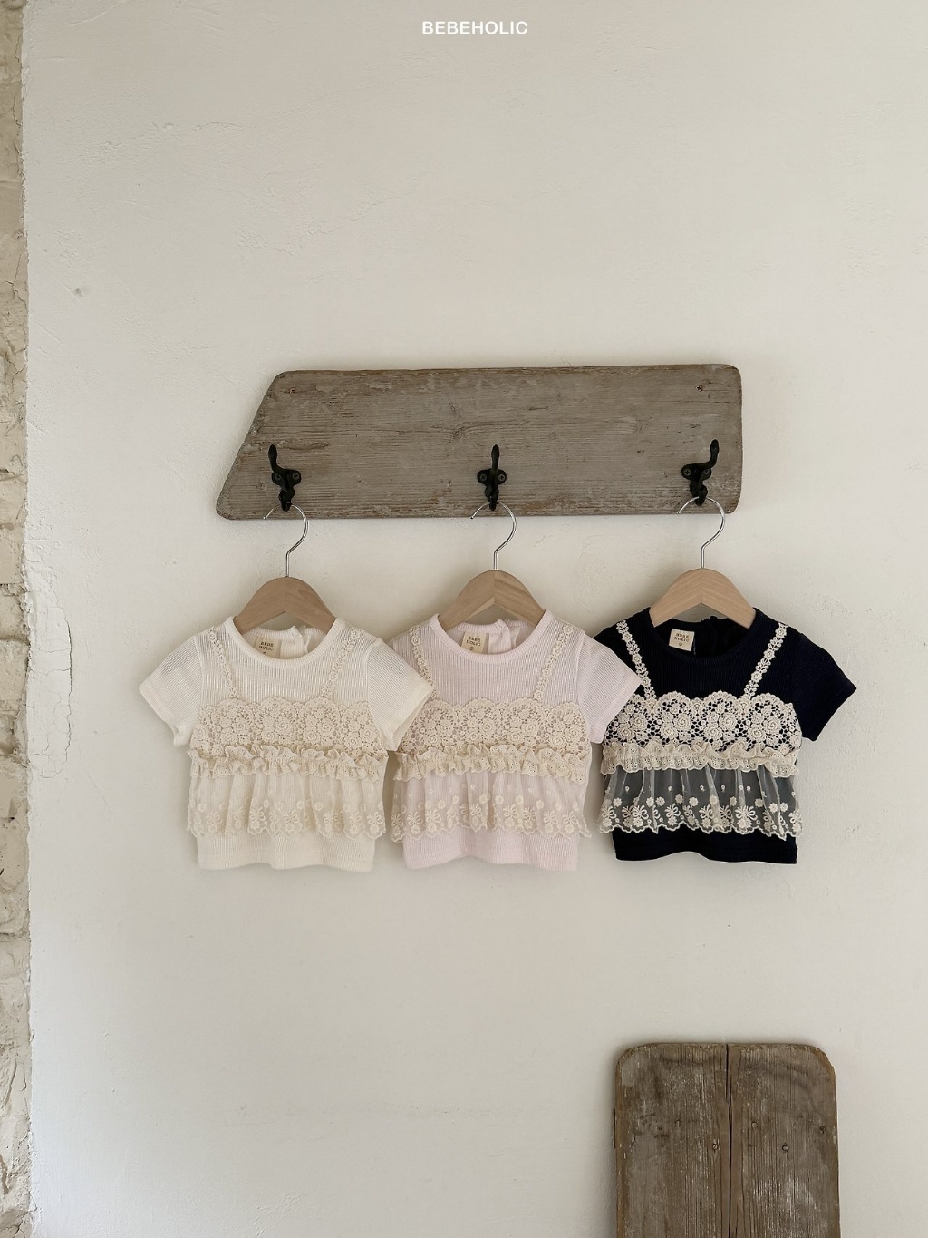 正韓夏bebeholic 嫩嬰三色蕾絲假兩件上衣