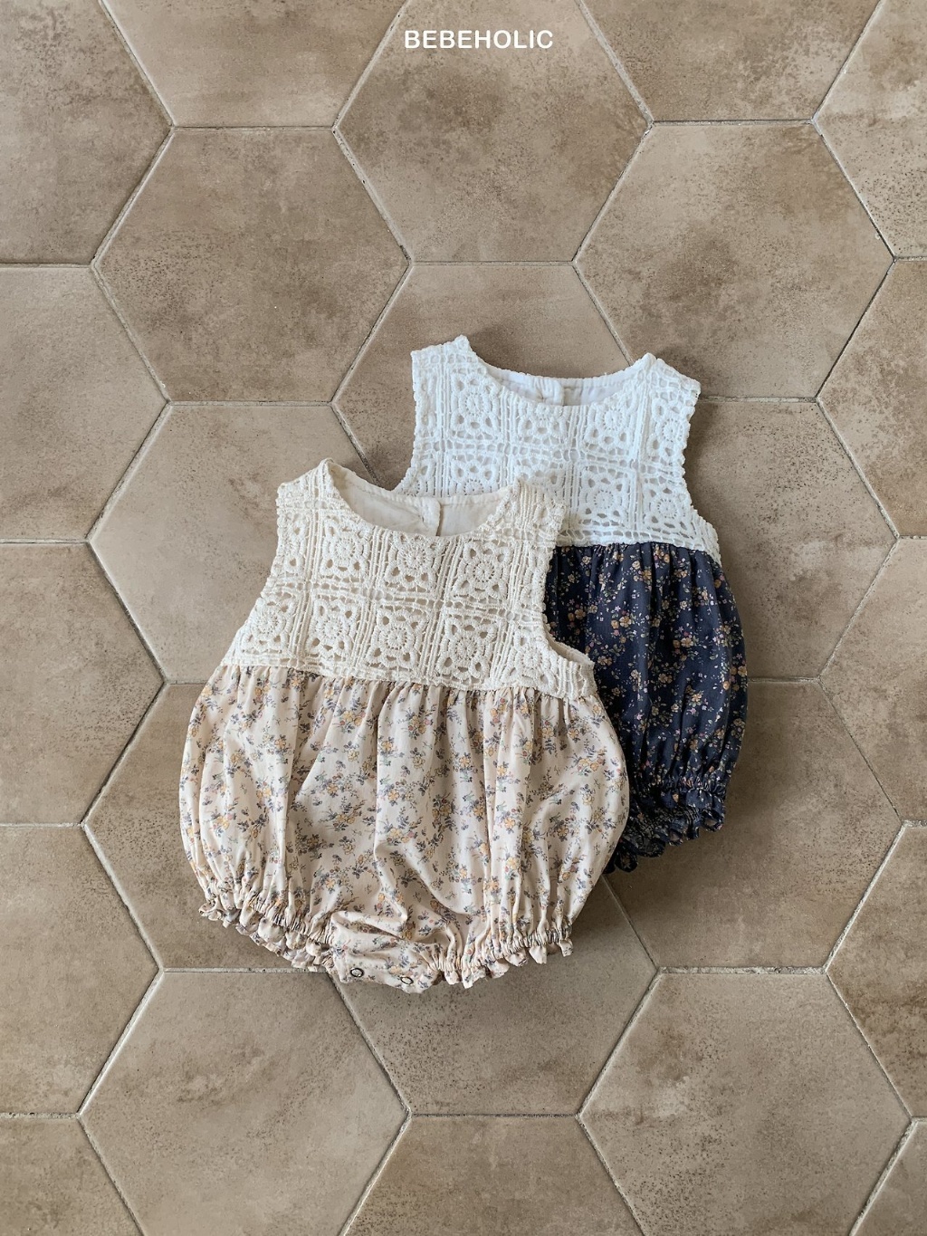 正韓夏bebeholic 嫩嬰編織拼接碎花包屁衣