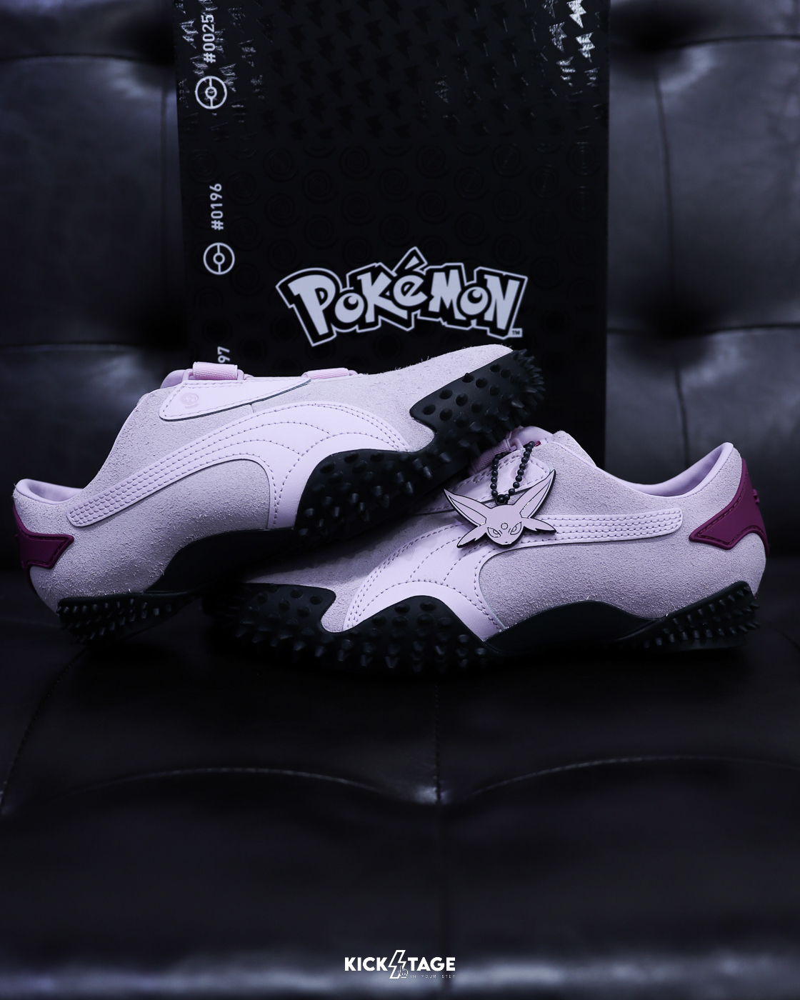 男女鞋 PUMA X POKÉMON MOSTRO 'Espeon' 粉色 太陽伊布 寶可夢 聯名 吊飾 魔鬼氈 鞋釘 麂皮 復古 休閒 賽車鞋【407010-01】PMPOKÉ