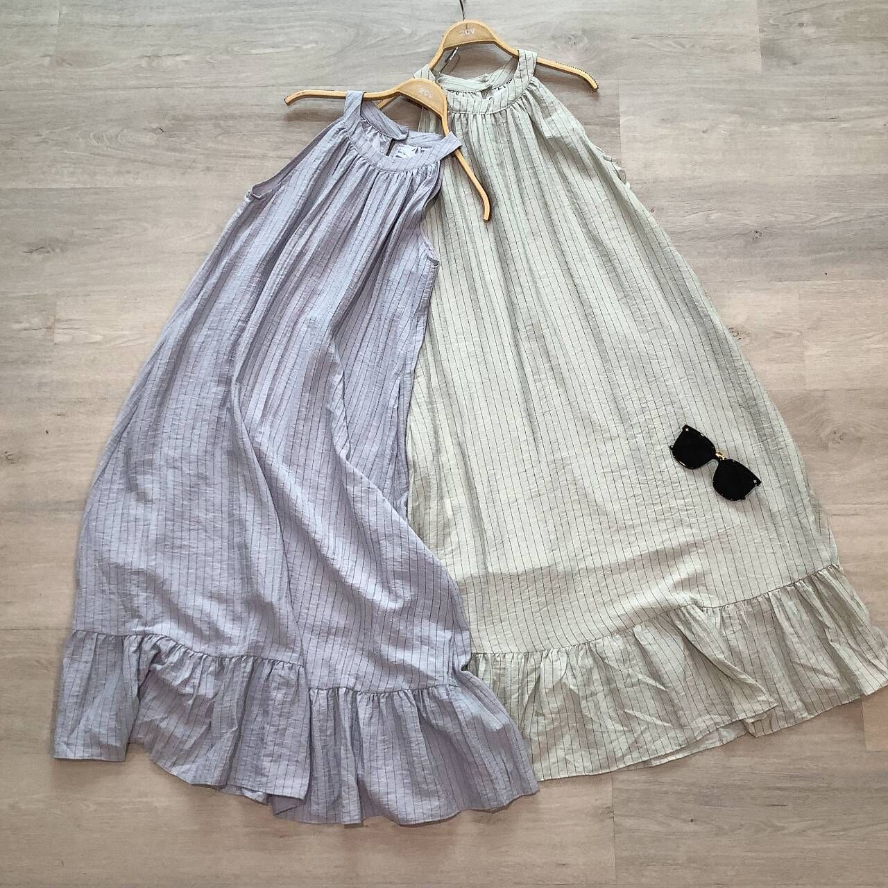 VF061-知性削肩直紋洋裝