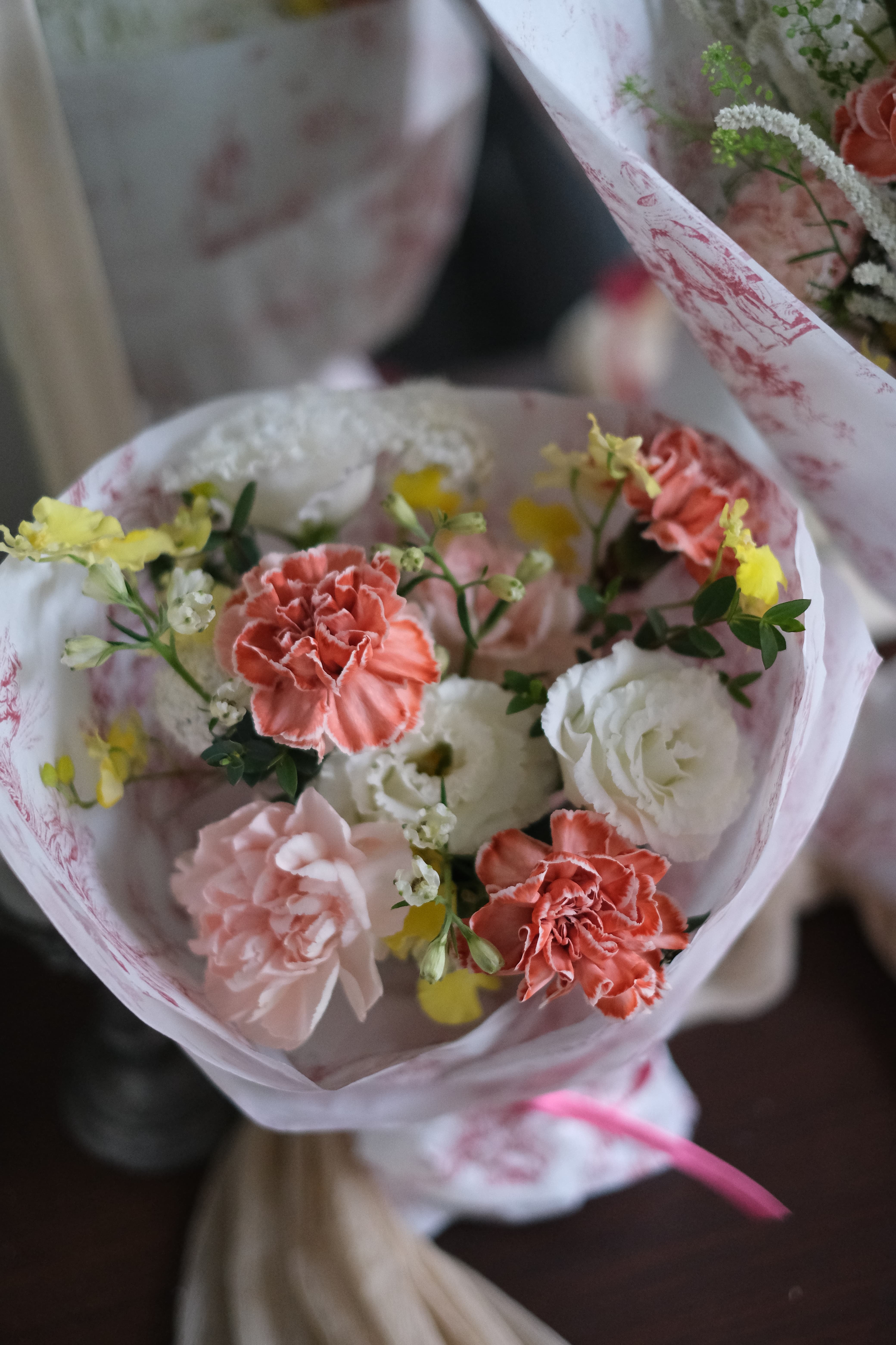 心之緋紅｜母親節限定情意重小花束（附小花瓶）