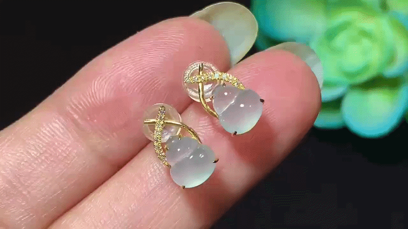 3252225 翡翠葫蘆耳釘