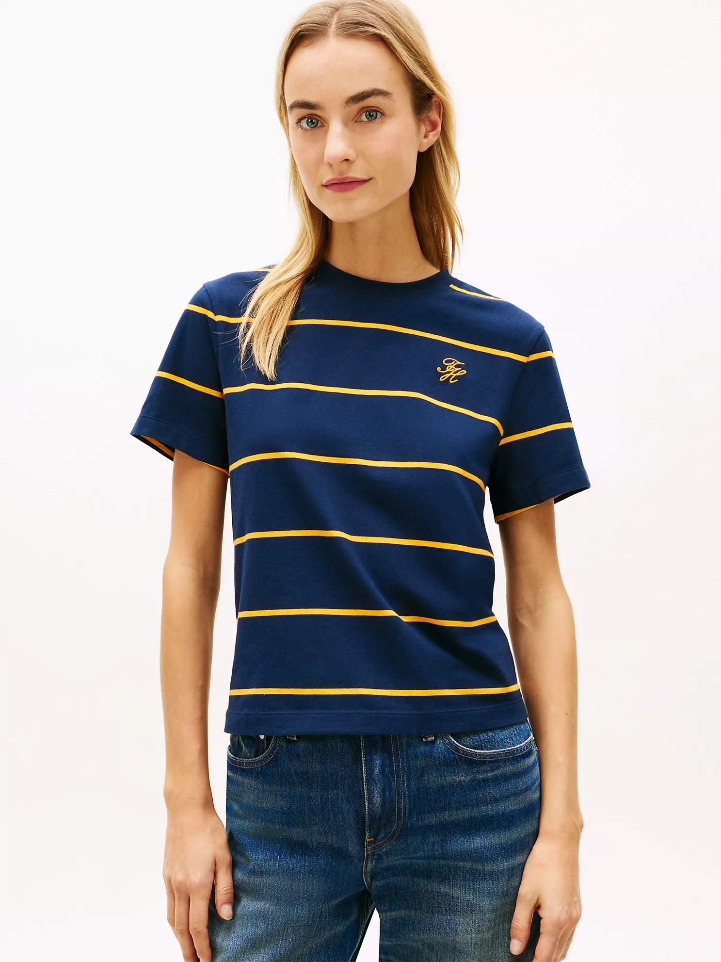 【預購】Tommy Hilfiger H040303 女裝經典草寫繡花 Monogram 橫間 Tee