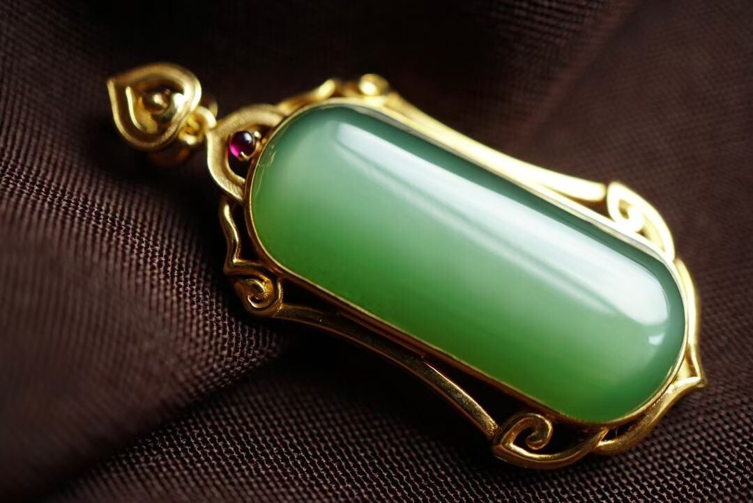 和田玉宮廷風冰底貓眼無事牌吊墜,天然和田玉軟玉