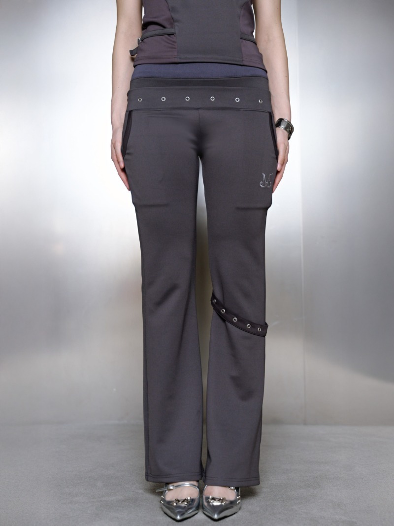 【 4/19收單 】MUCENT 金屬環設計感喇叭褲 韓國