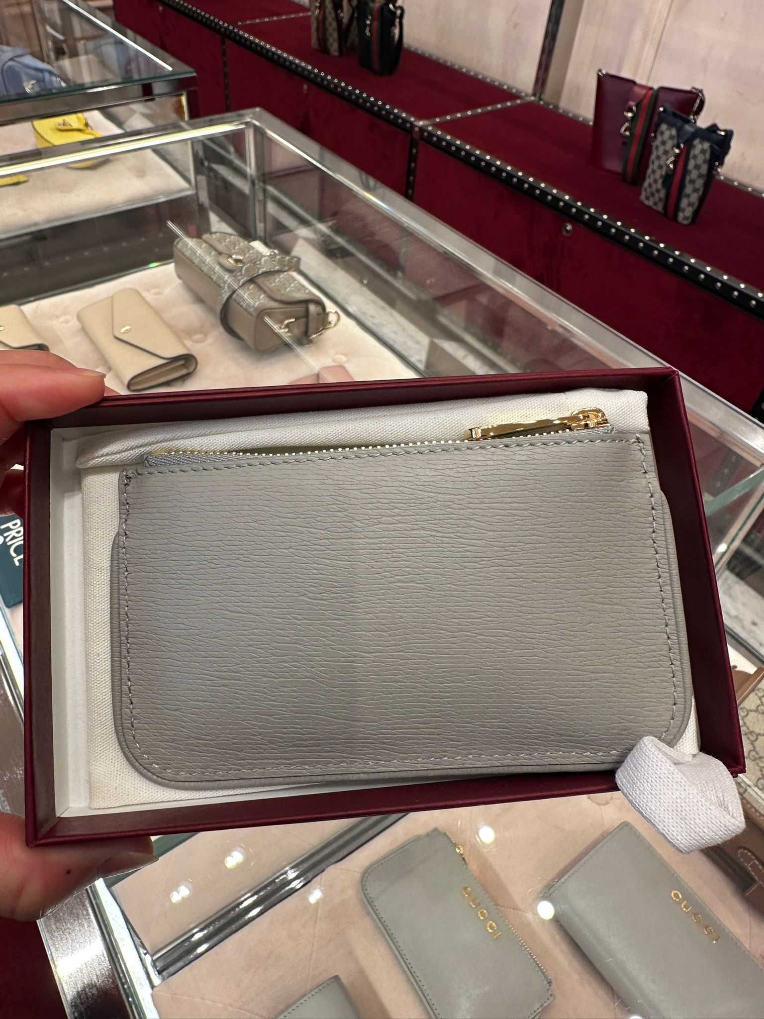 LYS01500 Gucci 金Logo拉鍊卡包 - 淺灰色