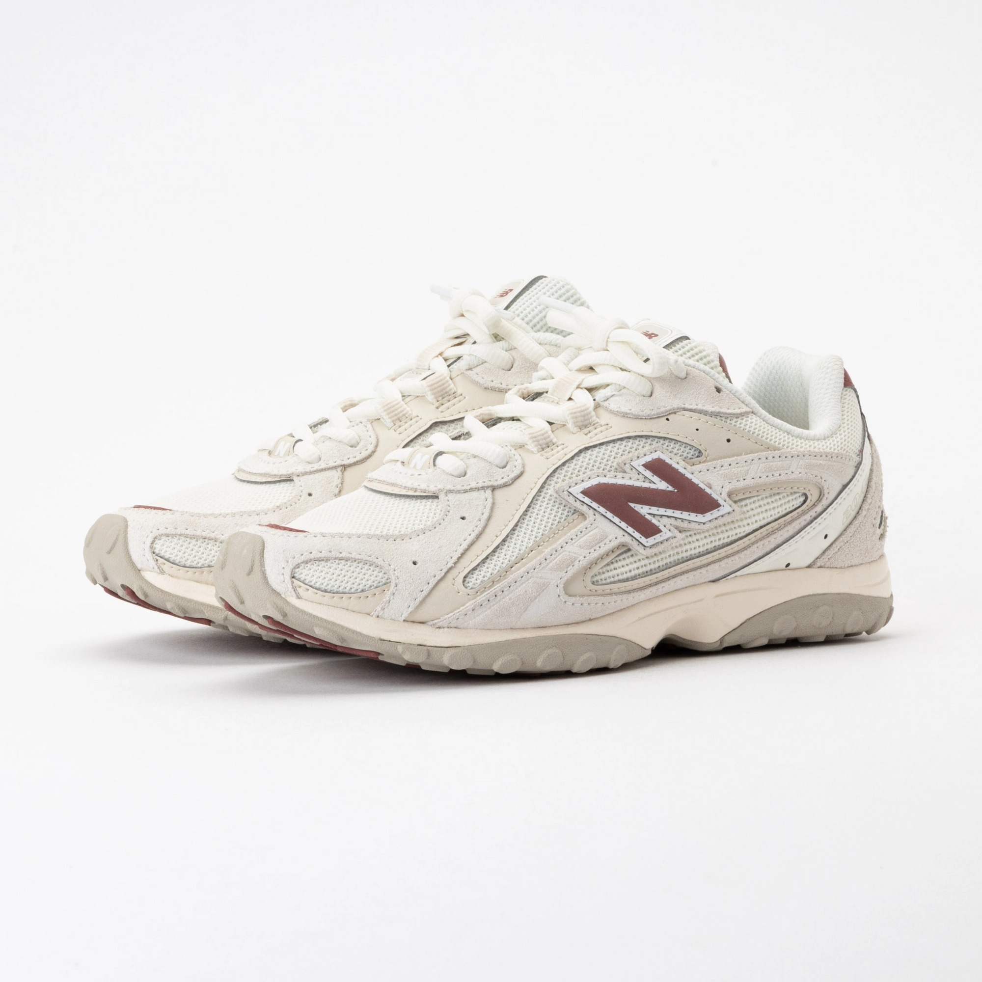 預購┃new balance 204 U204 薄底鞋 白粉