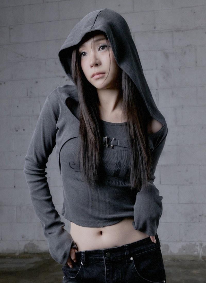 【 4/19收單 】MUCENT 金屬標誌連帽短版外罩 韓國