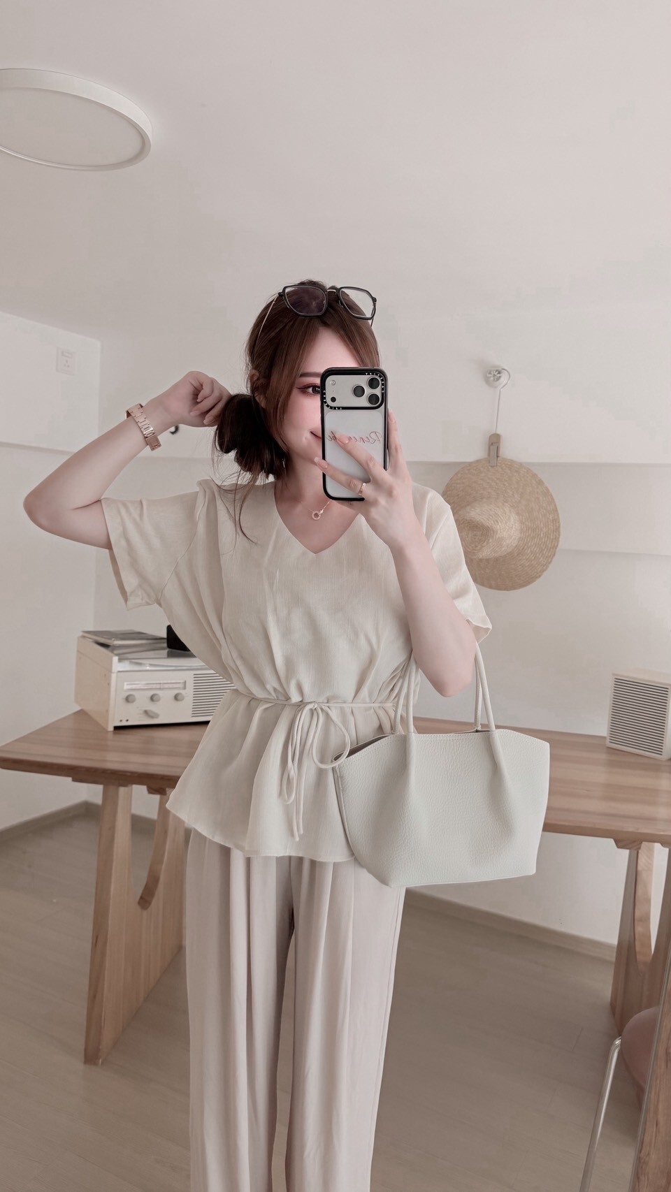 A125「紋理⼋⾊ CHILL 綁帶上⾐」