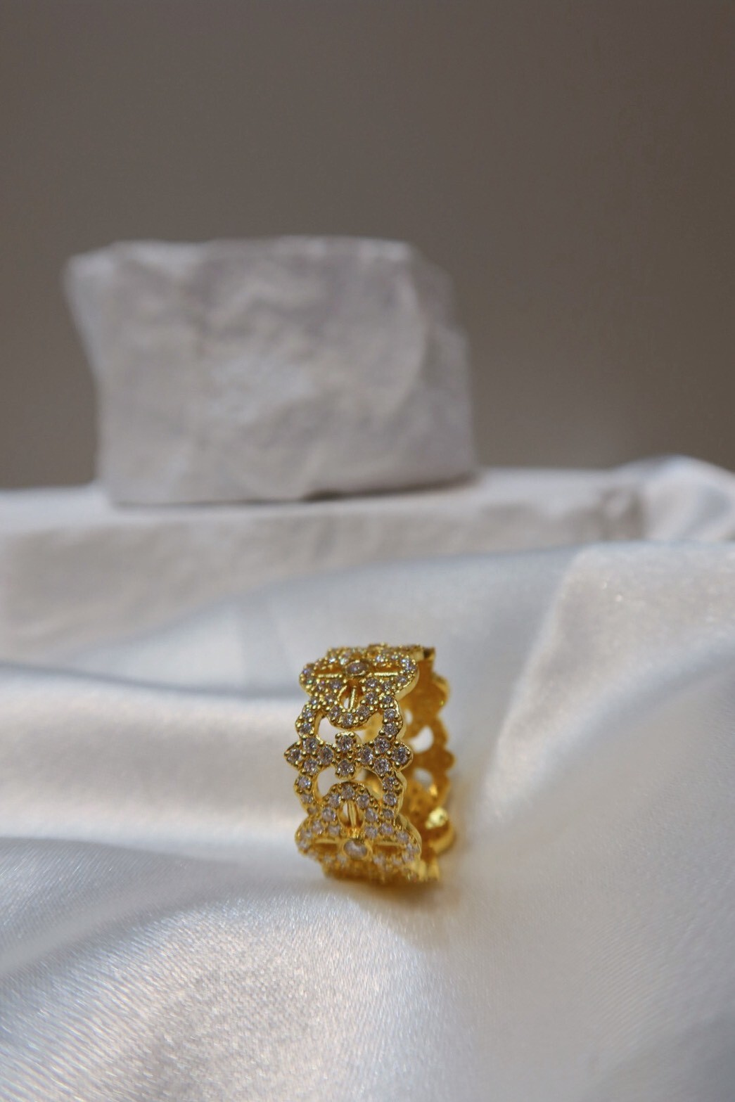 古法鑲鑽金剛杵戒指