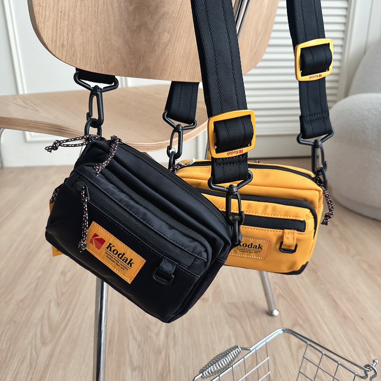 （現貨） 韓牌 KODAK 柯達 Essential 迷你 斜背包 K6143LBG65