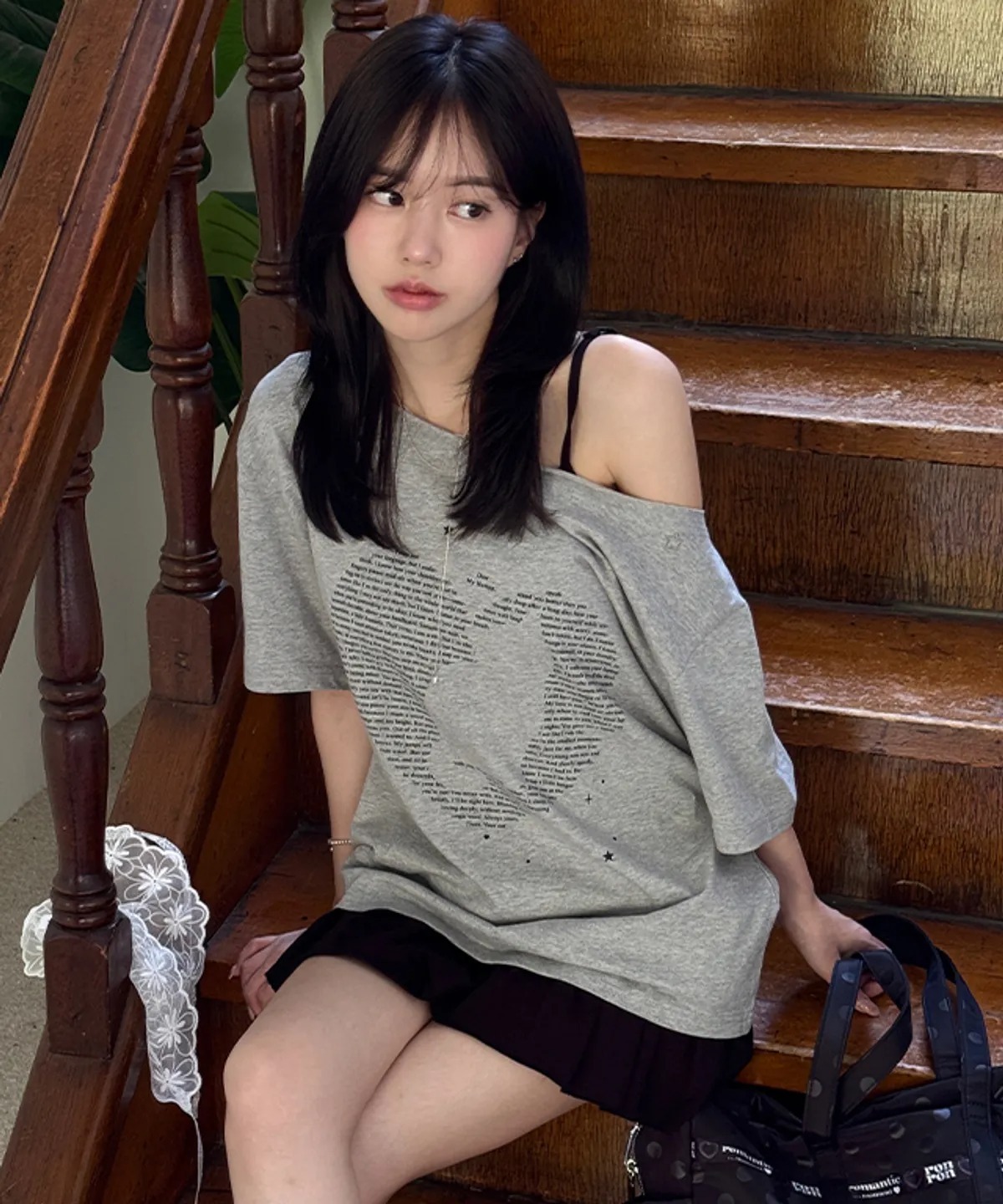 RONRON TYPE CAT OFF SHOULDER T SHIRTS