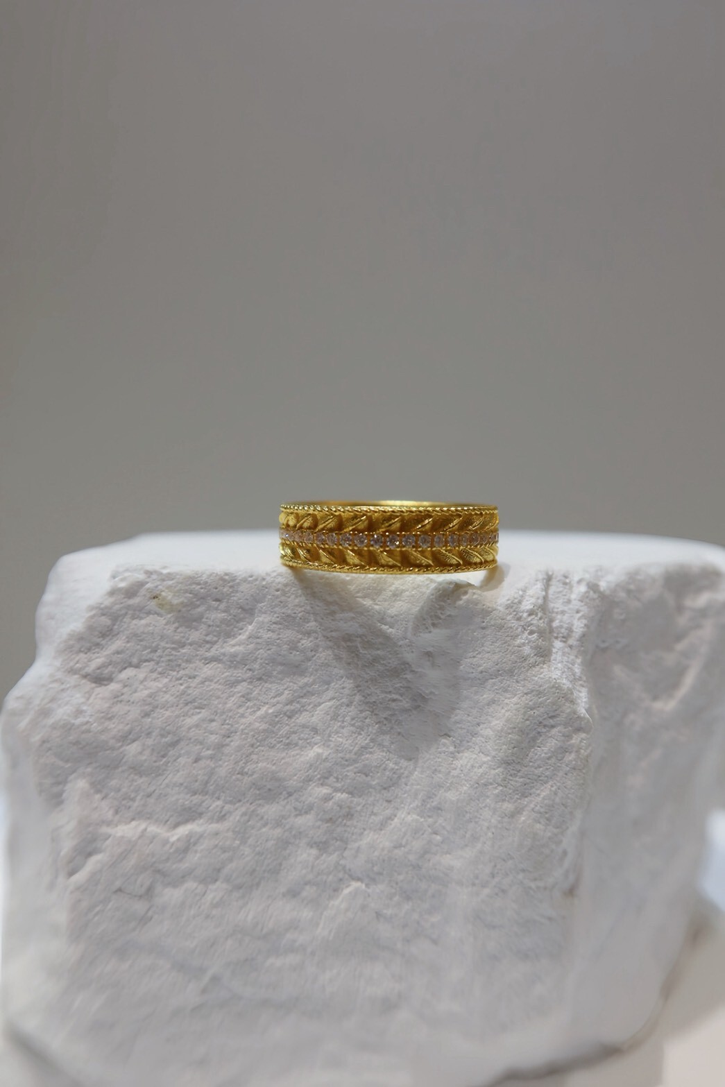 古法單排麥穗鑲鑽戒指