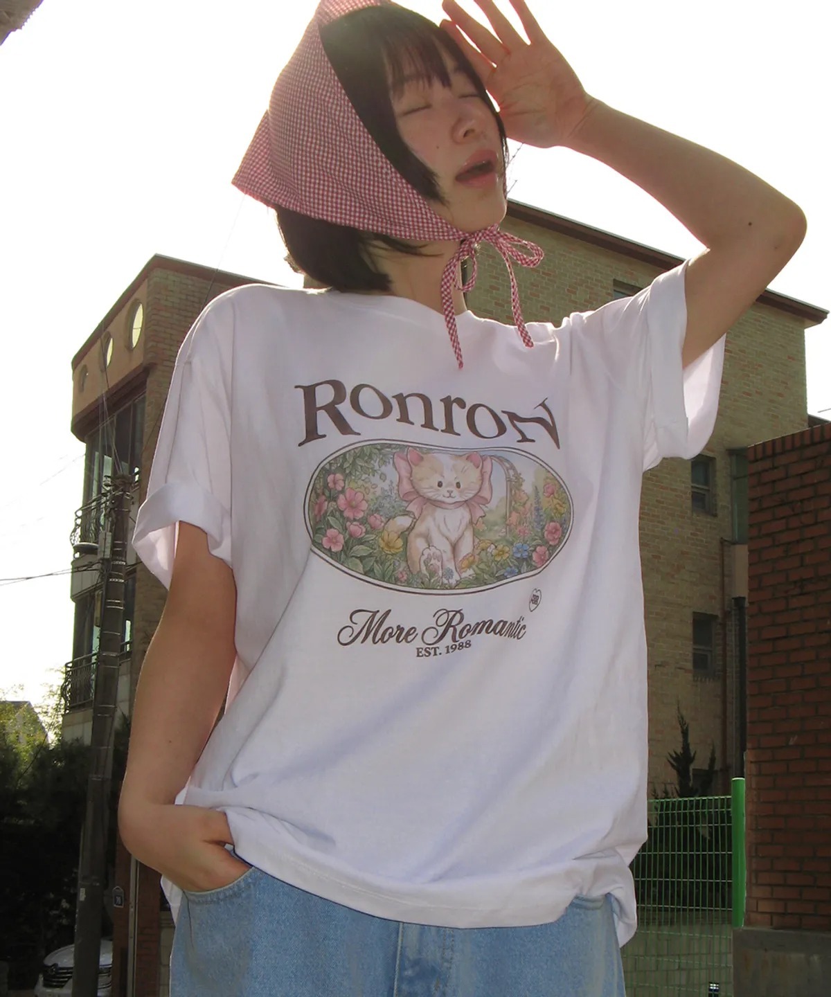 RONRON FLOWER CAT OVER FIT T SHIRT