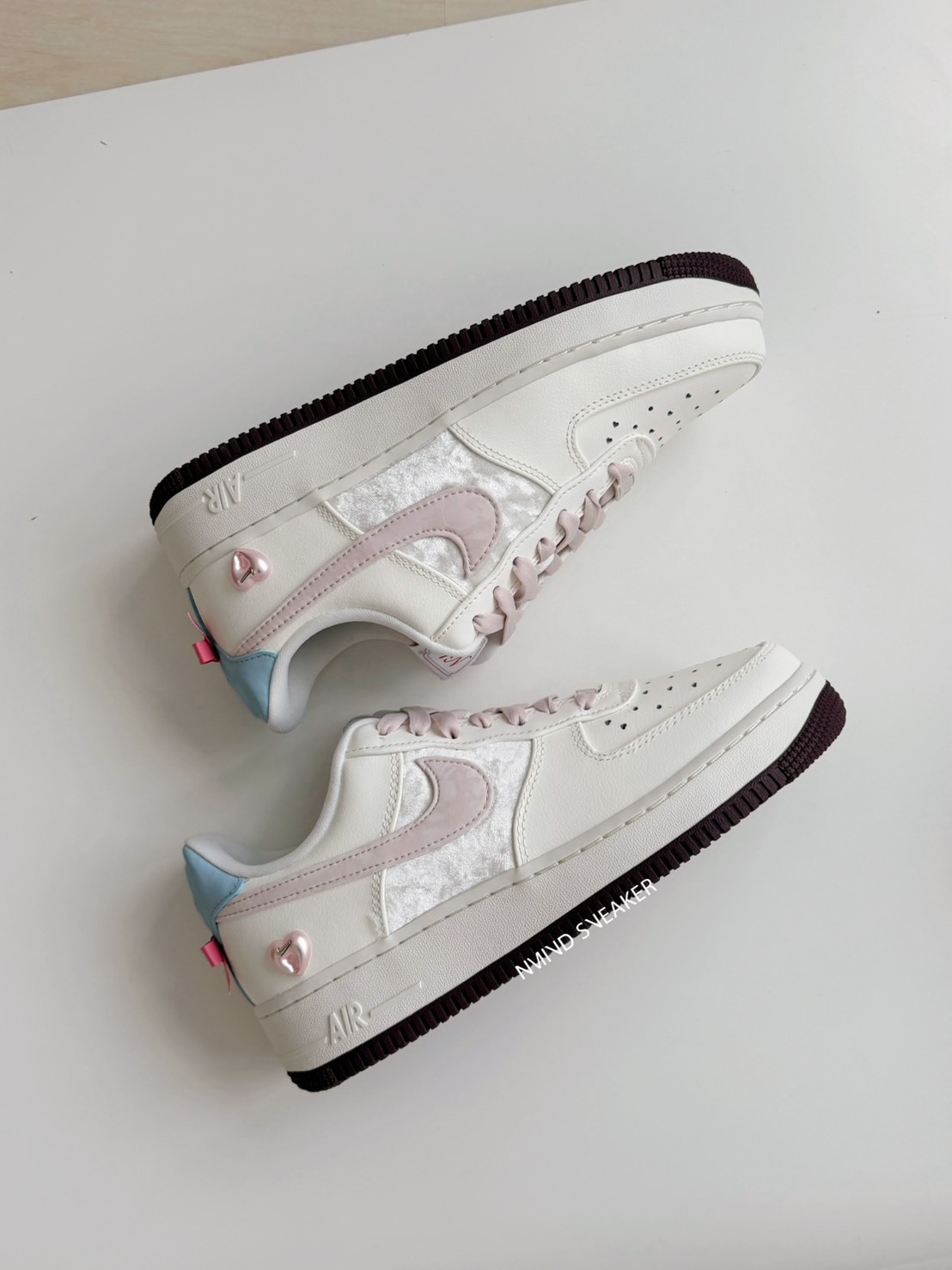 NIKE AIR FORCE 1 AF1 2026情人節限定 天鵝絨蝴蝶結