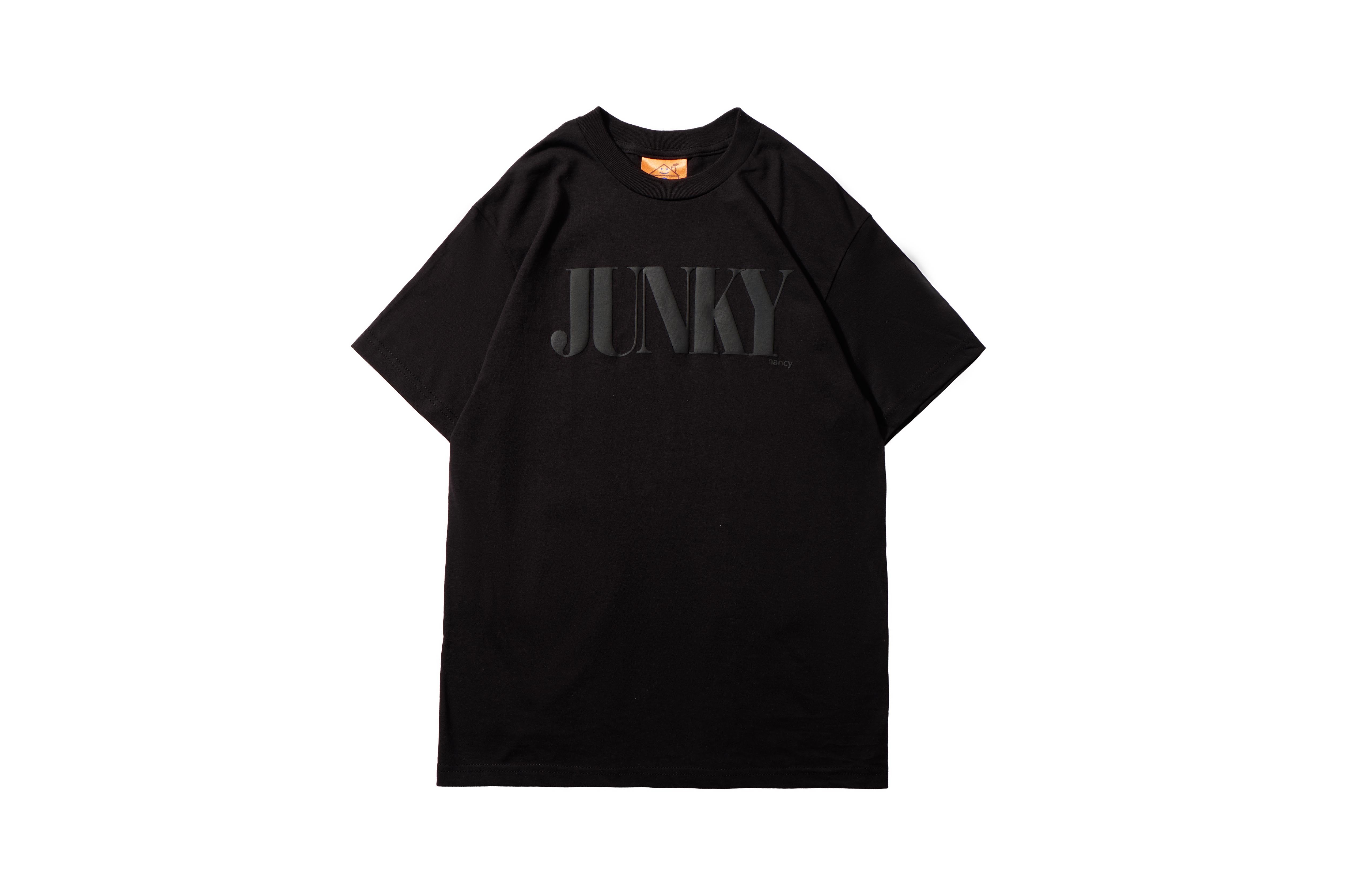 NANCY "JUNKY TEE" (Black)