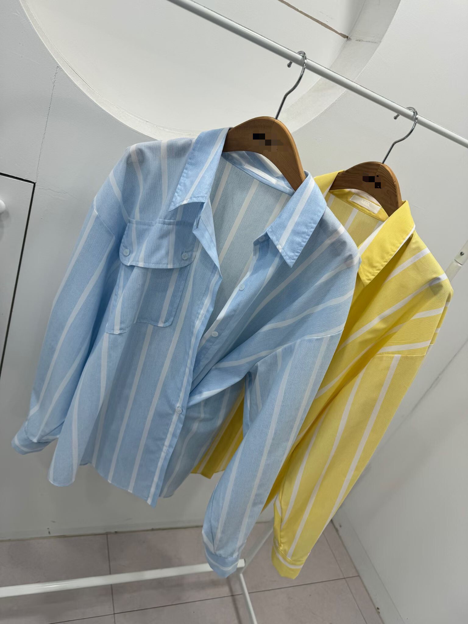 單口袋粗直紋造型襯