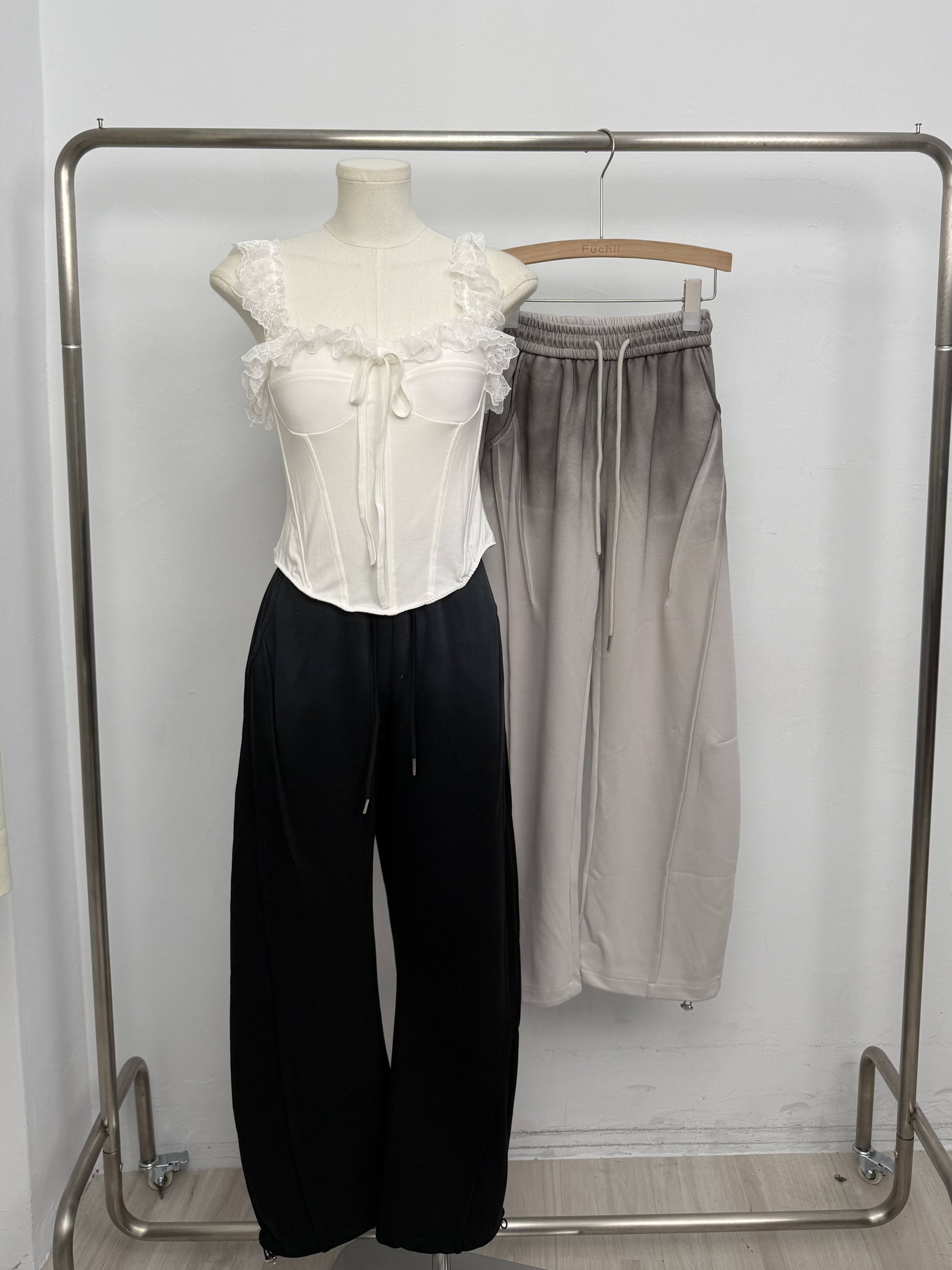 NEW 休閒漸層棉微彎刀褲