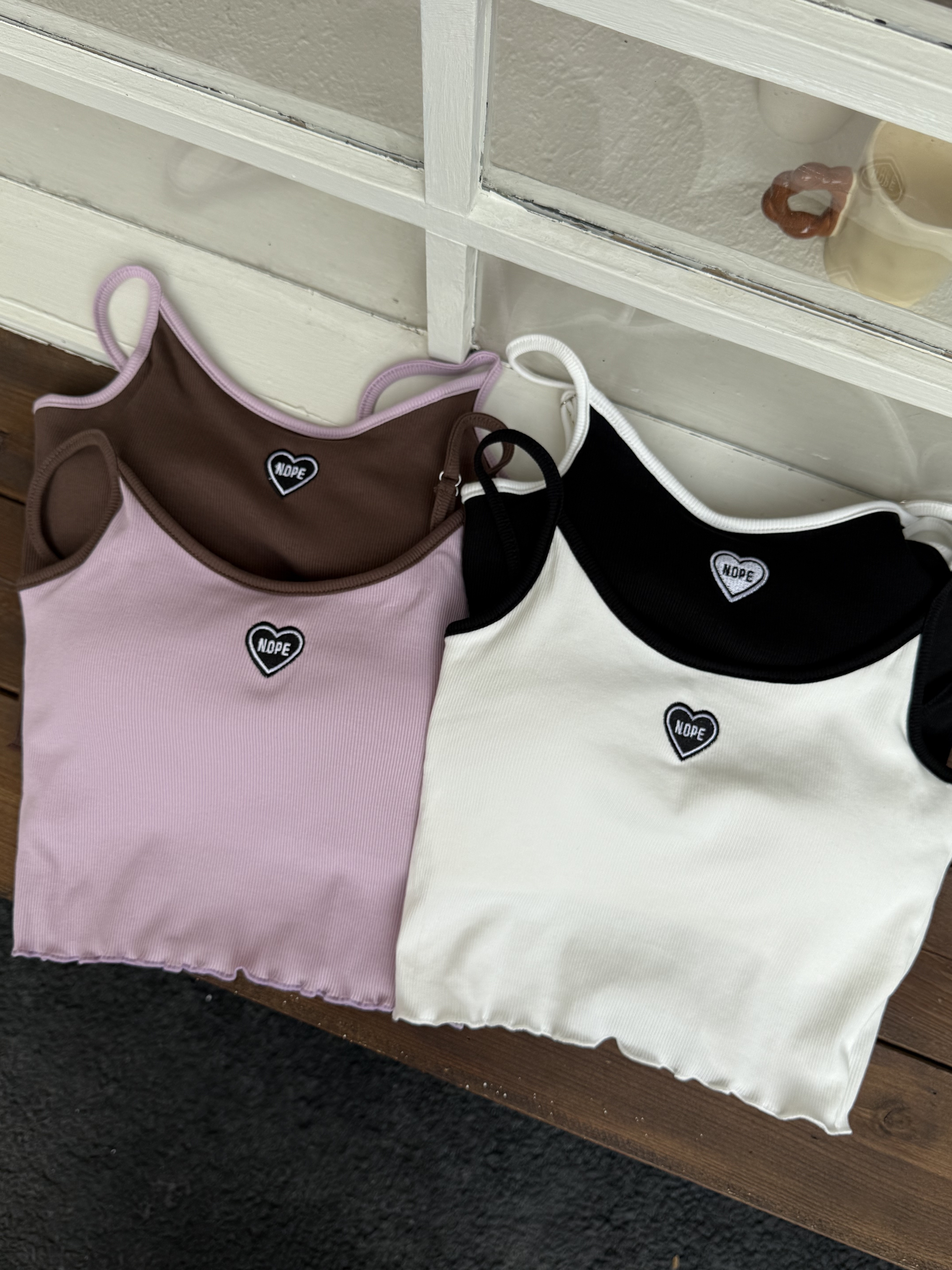 愛心撞色木耳滾邊小可愛