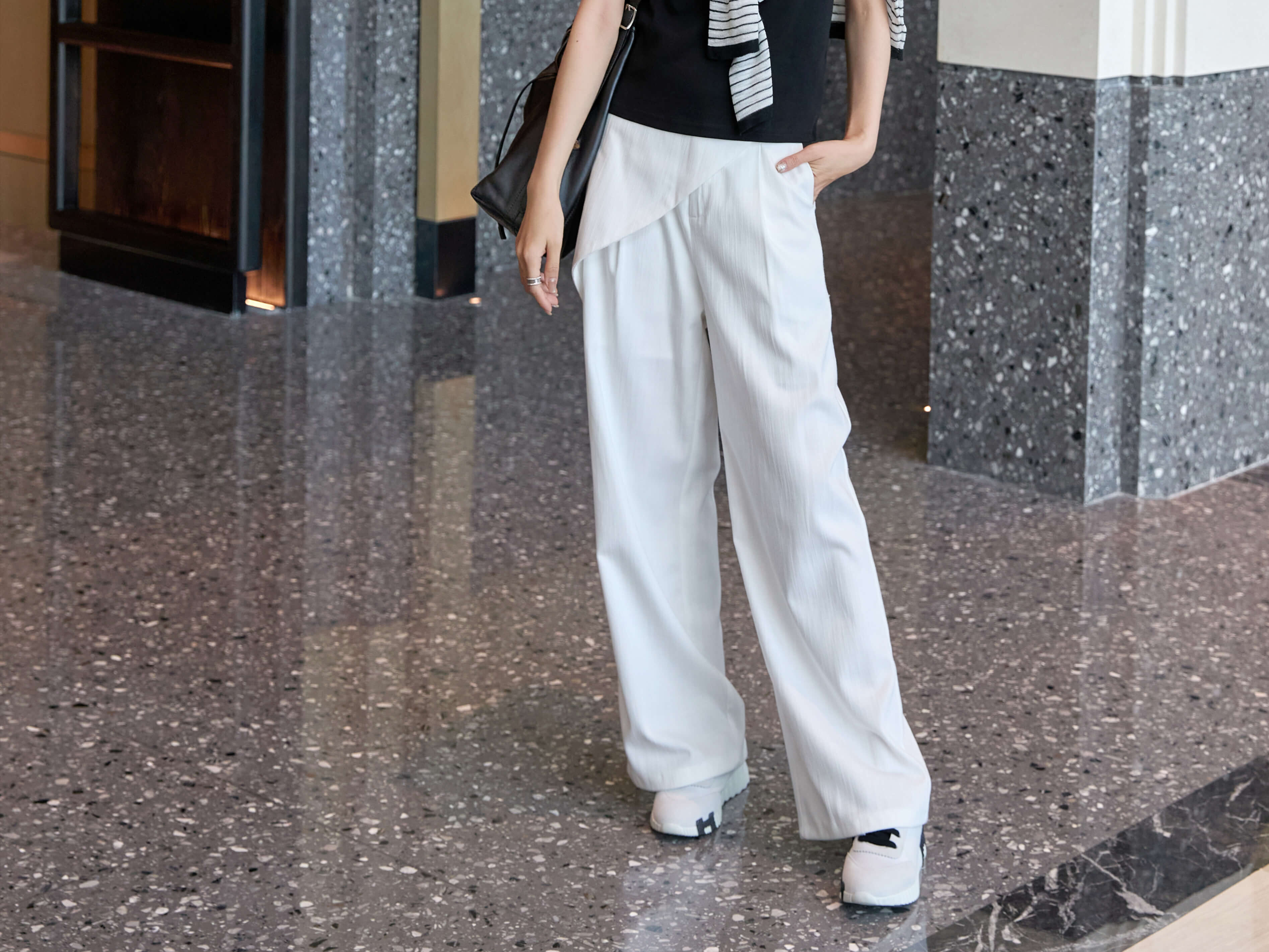 Wrap-Effect Pleated Wide Leg pants_PT264L10